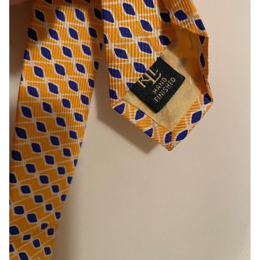 Lauren Ralph Lauren Yellow Geometric 100% Silk‎ Tie Green Label USA 3.75